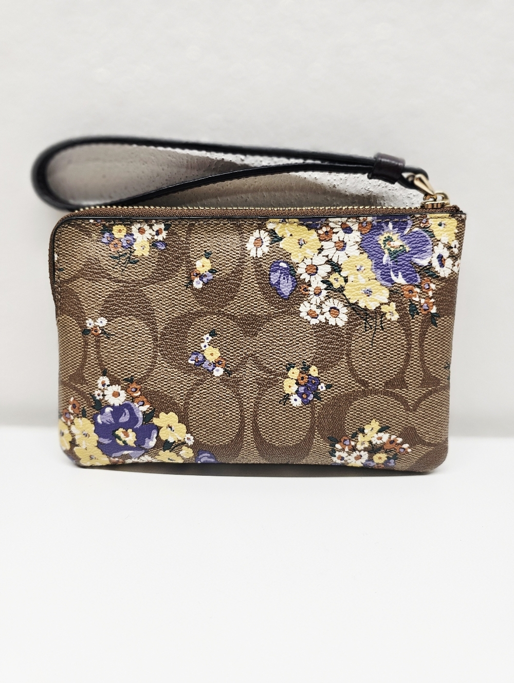 Coach Corner Zip Floral Wristlet F31914 - Picture 4 of 9